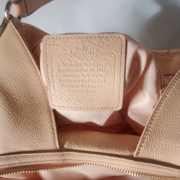 Set Coach pink shoulderbag and wallet - Picture 6 of 13
